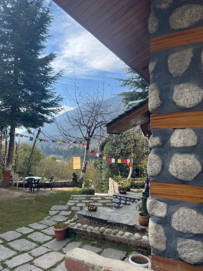 Tales N Trails Hotel Vashist Buitenkant foto