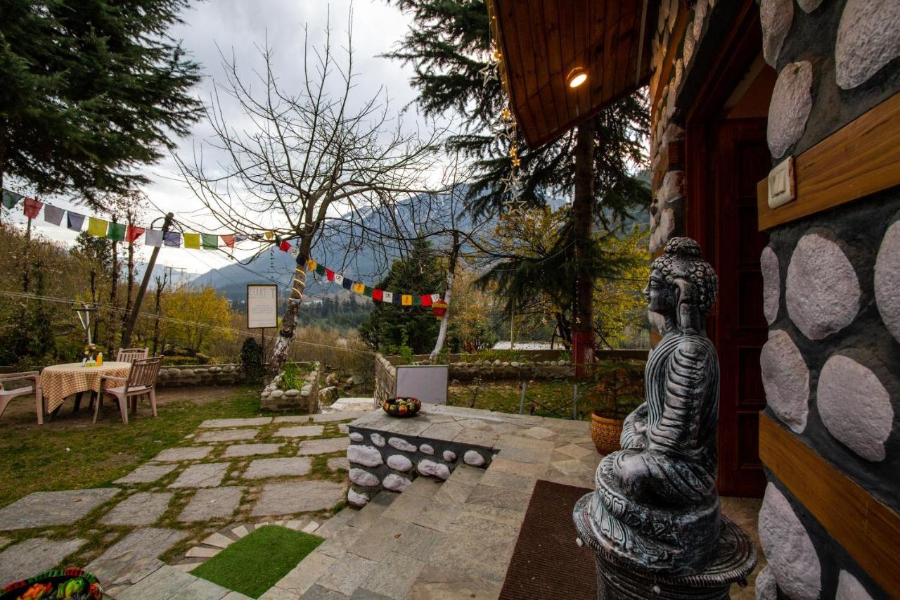 Tales N Trails Hotel Vashist Buitenkant foto