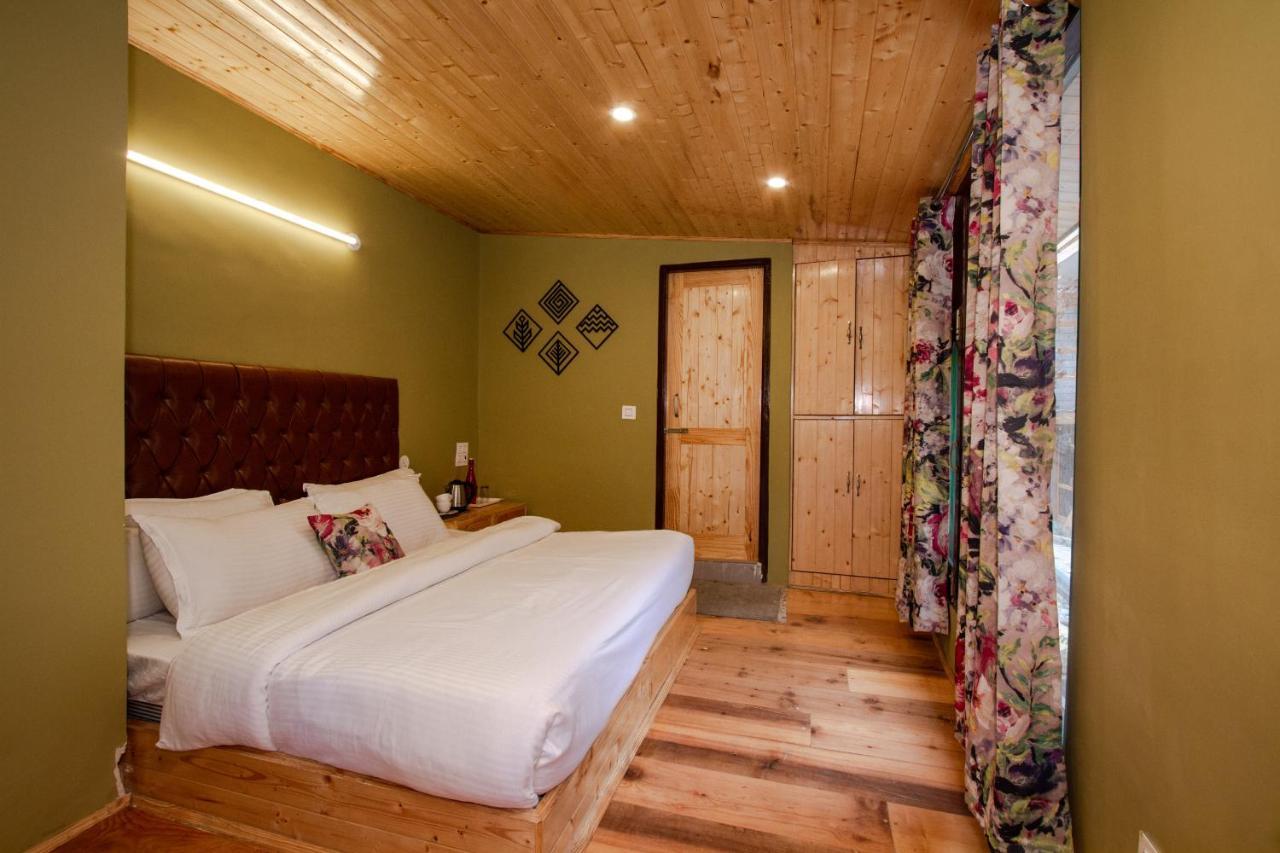 Tales N Trails Hotel Vashist Buitenkant foto