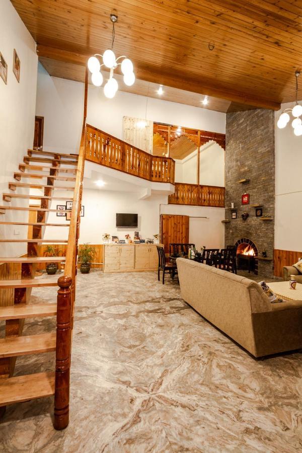 Tales N Trails Hotel Vashist Buitenkant foto
