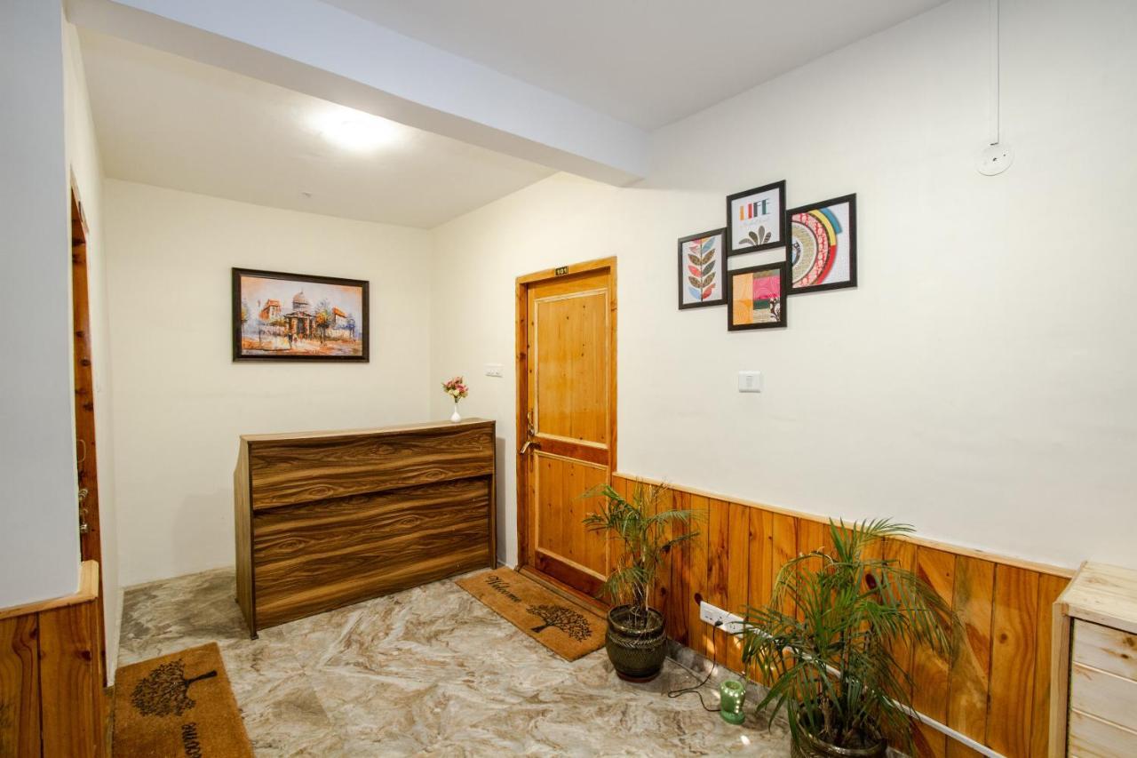 Tales N Trails Hotel Vashist Buitenkant foto